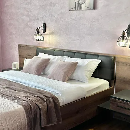 аpartment з балконом жд вокзал, центр *