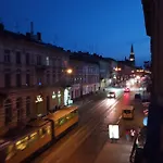 аpartment з балконом жд вокзал, центр Lemberg