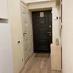 аpartment з балконом жд вокзал, центр *