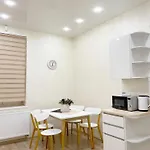Apartment аpartment з балконом жд вокзал, центр *