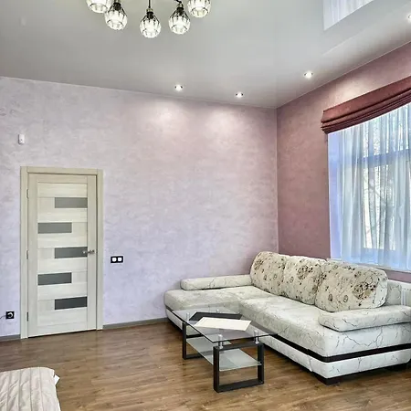 аpartment з балконом жд вокзал, центр Apartman Lviv
