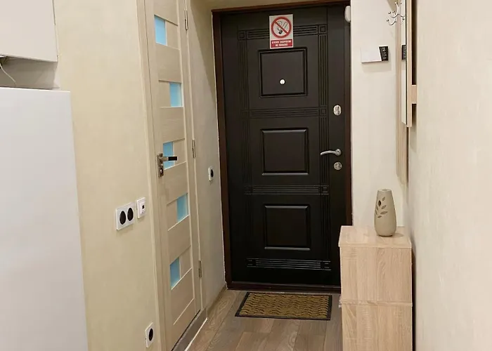 аpartment з балконом жд вокзал, центр *