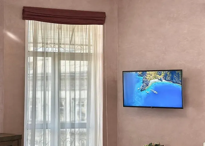 аpartment з балконом жд вокзал, центр