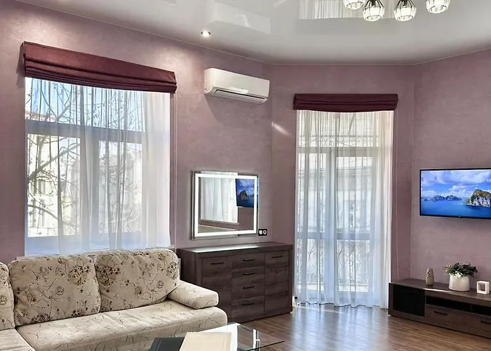 аpartment з балконом жд вокзал, центр *